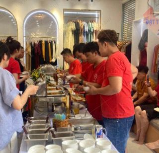 tiec buffet tai nha 41dc4ba6