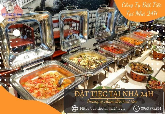 Hình thức tổ chức tiệc tất niên công ty bằng tiệc buffet.