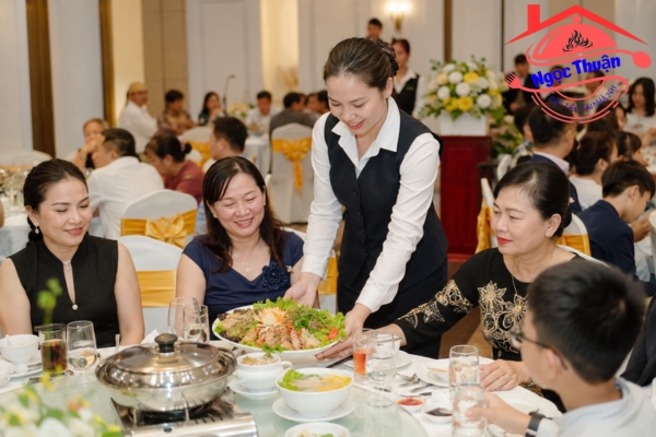 Giới thiệu dịch vụ đặt tiệc tại nhà Bình Thạnh của Đặt Tiệc Ngọc Thuận