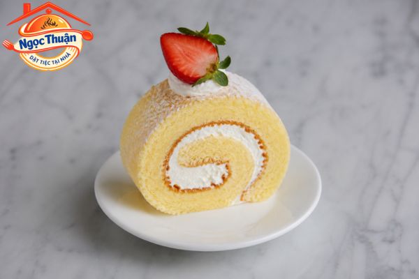 Bánh bông lan cuộn