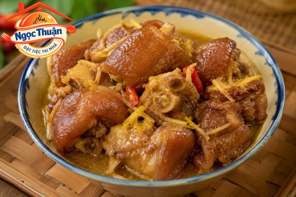 Thịt heo giả cầy. Thịt heo giả cầy.