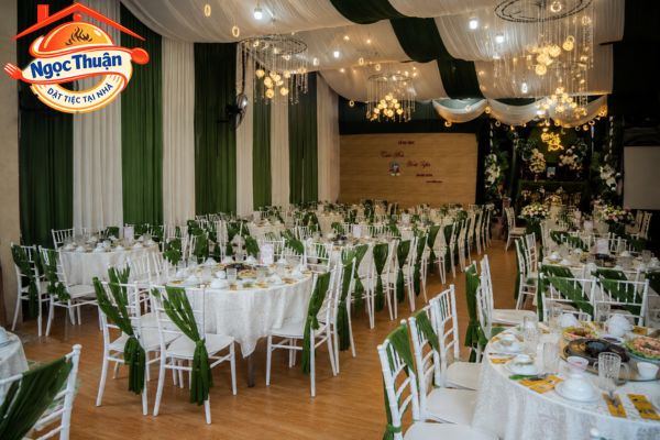 Đặt Tiệc Ngọc Thuận nhận tổ chức những loại tiệc nào ở Dĩ An. Đặt Tiệc Ngọc Thuận nhận tổ chức những loại tiệc nào ở Dĩ An.