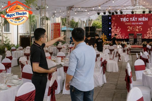 Chọn địa điểm và khảo sát không gian Chọn địa điểm và khảo sát không gian
